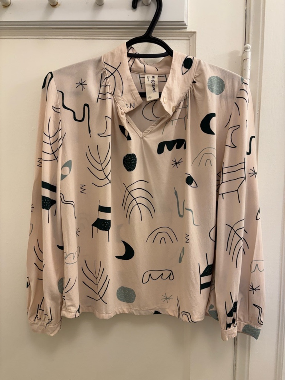 Eve Gravel Blush Abstract Scribble V-Neck Blouse